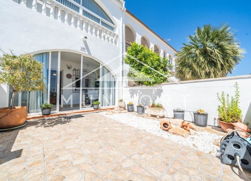 3 chambre Villa/Maison Mitoyenne à vendre à Villamartin - 245 000 € (Ref: 10093747)