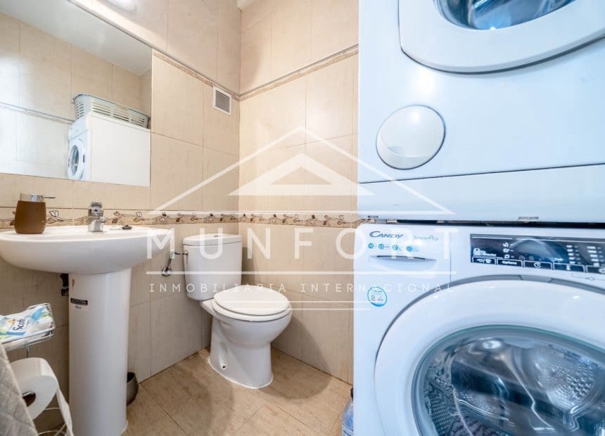 3 chambre Villa/Maison Mitoyenne à vendre à Villamartin - 245 000 € (Ref: 10093747)