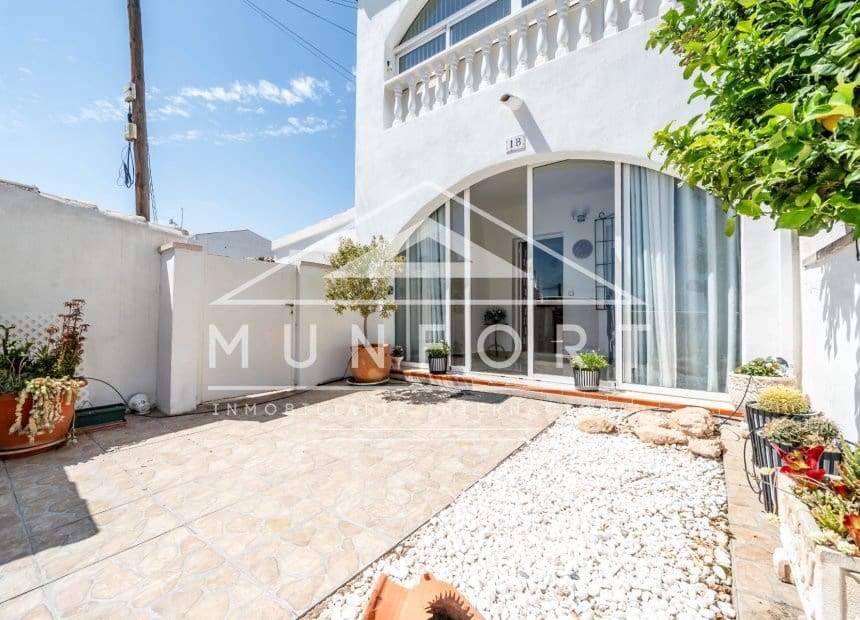 3 chambre Villa/Maison Mitoyenne à vendre à Villamartin - 245 000 € (Ref: 10093747)