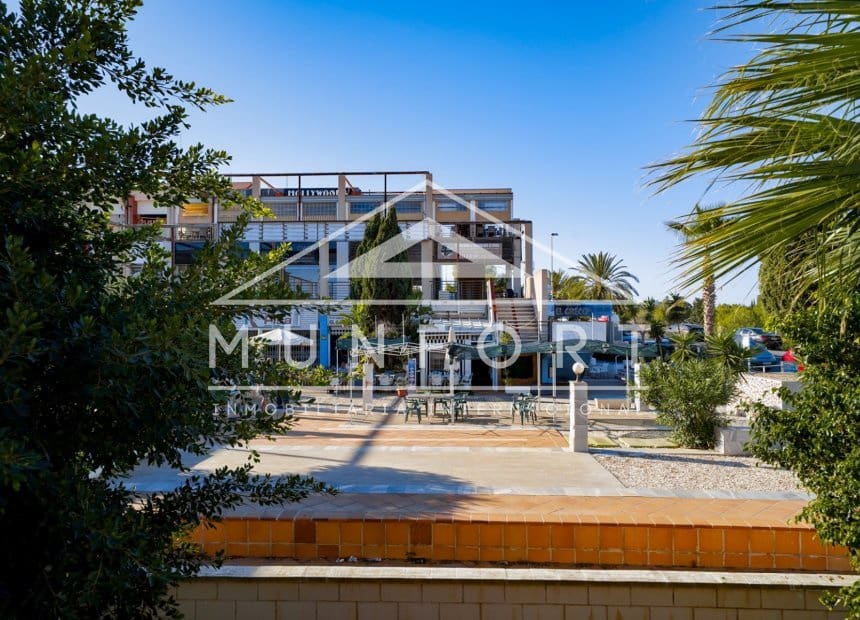 3 chambre Villa/Maison Mitoyenne à vendre à Villamartin - 245 000 € (Ref: 10093747)
