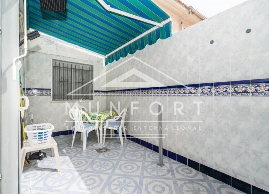 3 soverom Leilighet til leie i Los Cuarteros - € 850 (Ref: 10093749)
