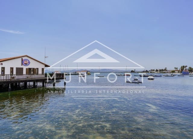 3 soverom Villa til salgs i Los Alcázares med svømmebasseng garasje - € 669 500 (Ref: 10093835)