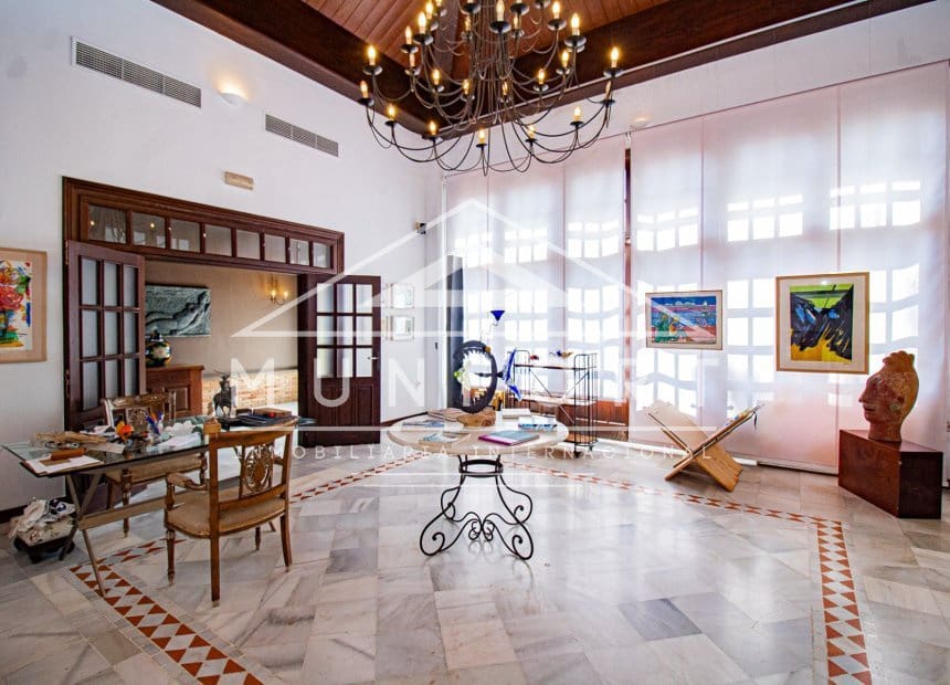 3 slaapkamer Commercieel te koop in Dehesa de Campoamor - € 850.000 (Ref: 10095044)