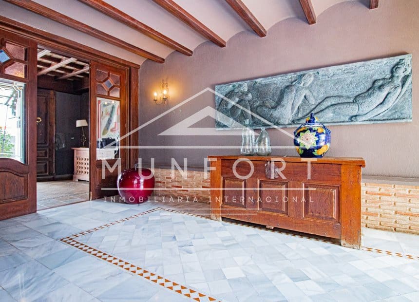 3 slaapkamer Commercieel te koop in Dehesa de Campoamor - € 850.000 (Ref: 10095044)