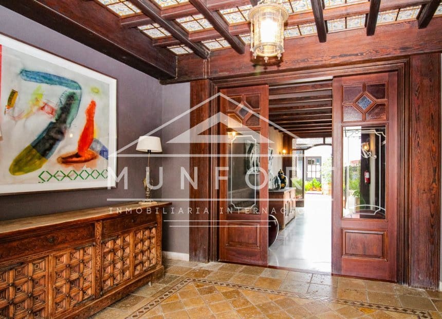 3 slaapkamer Commercieel te koop in Dehesa de Campoamor - € 850.000 (Ref: 10095044)