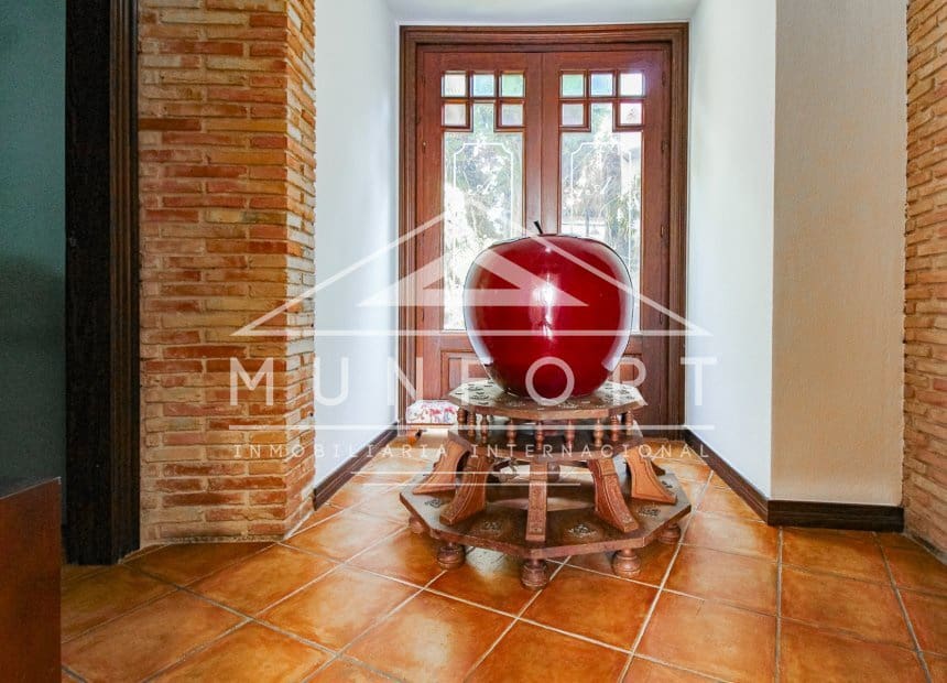 3 slaapkamer Commercieel te koop in Dehesa de Campoamor - € 850.000 (Ref: 10095044)