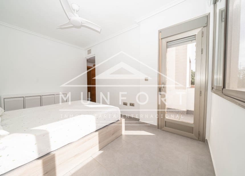 3 soverom Rekkehus til salgs i El Mojon med svømmebasseng garasje - € 365 000 (Ref: 10095531)