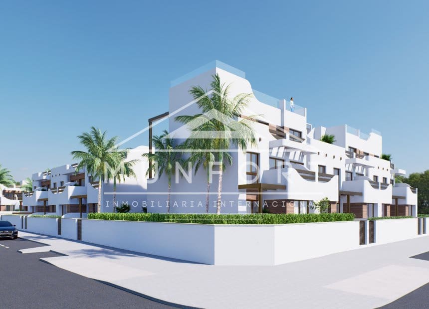 2 bedroom Bungalow for sale in Torre de la Horadada with pool garage - € 339,000 (Ref: 10095722)