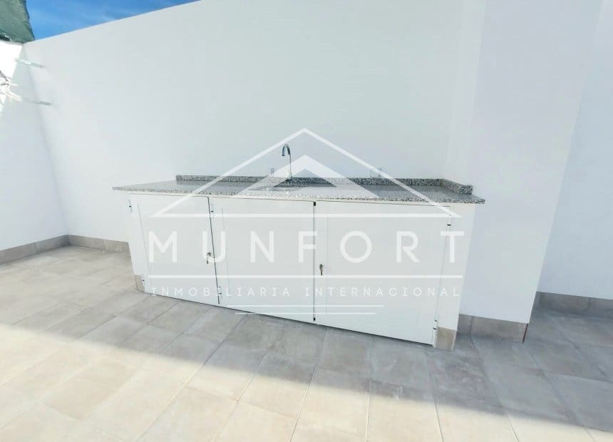 Chalet de 2 habitaciones en Roldan en venta con piscina - 242.500 € (Ref: 10095814)