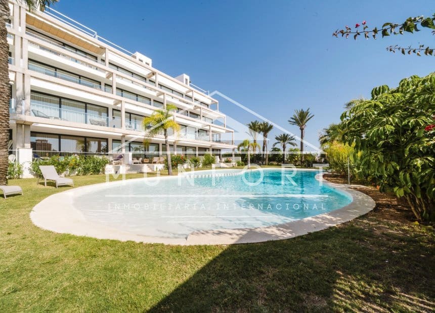 2 bedroom Penthouse for sale in Mar de Cristal with pool garage - € 358,000 (Ref: 10095815)