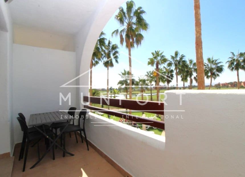 2 soveværelse Lejlighed til salg i Los Alcazares med swimmingpool garage - € 219.900 (Ref: 10099486)