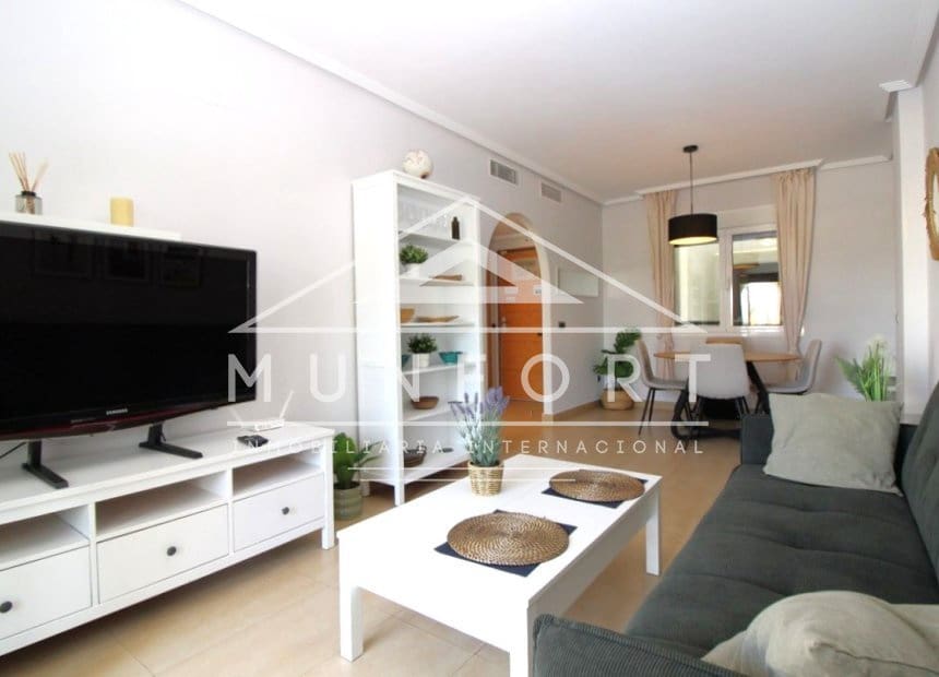 2 soveværelse Lejlighed til salg i Los Alcazares med swimmingpool garage - € 219.900 (Ref: 10099486)