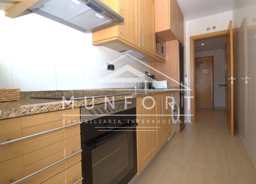2 soveværelse Lejlighed til salg i Los Alcazares med swimmingpool garage - € 219.900 (Ref: 10099486)