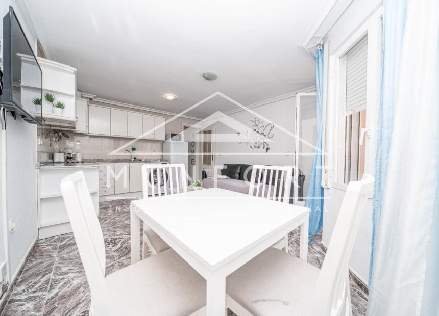 2 soverom Leilighet til leie i Torrevieja - € 850 (Ref: 10100549)