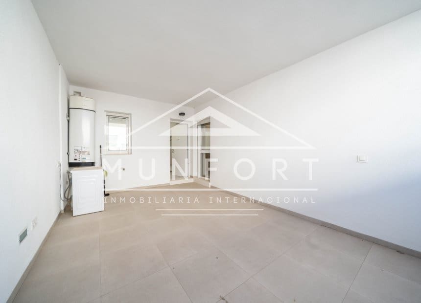 2 makuuhuone Bungalow myytävänä paikassa Pilar de la Horadada mukana uima-altaan 
autotalli - 249 000 € (Ref: 10101198)