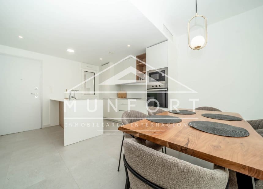 2 makuuhuone Bungalow myytävänä paikassa Pilar de la Horadada mukana uima-altaan 
autotalli - 249 000 € (Ref: 10101198)