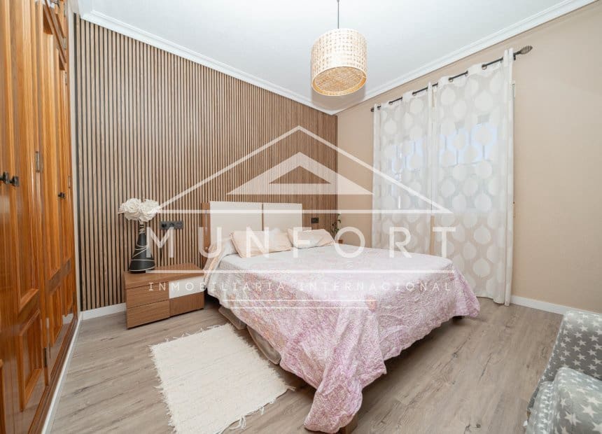 3 makuuhuone Rivitalo myytävänä paikassa Roldan mukana 
autotalli - 259 000 € (Ref: 10116030)