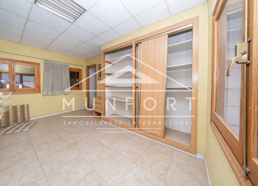 Local Comercial en Bigastro en venta - 450.000 € (Ref: 10118125)