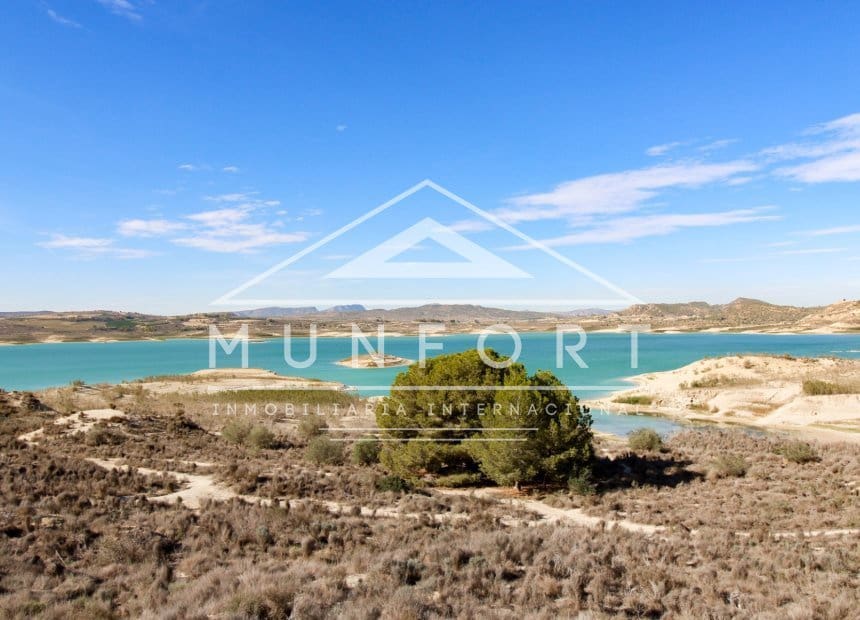 Local Comercial en Bigastro en venta - 450.000 € (Ref: 10118125)