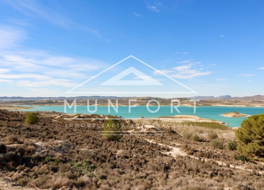 Local Comercial en Bigastro en venta - 450.000 € (Ref: 10118125)