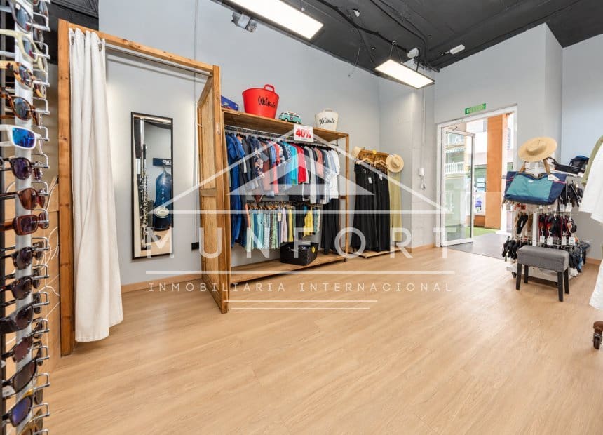 Local Comercial en Guardamar del Segura en venta - 259.000 € (Ref: 10134889)