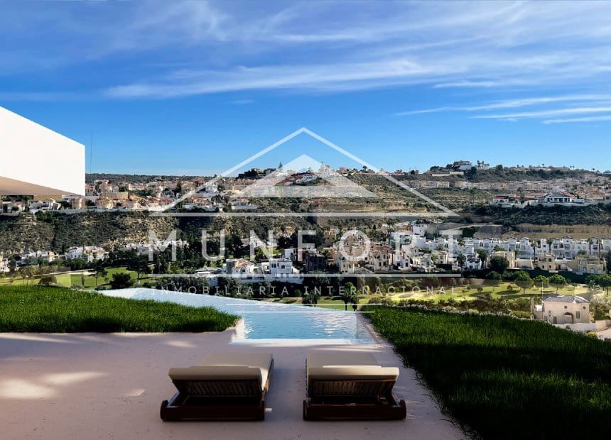 4 bedroom Villa for sale in Rojales with pool garage - € 1,590,000 (Ref: 10136438)