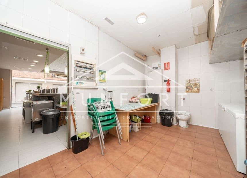 Local Comercial de 2 habitaciones en Lo Pagan en venta - 299.000 € (Ref: 10154121)