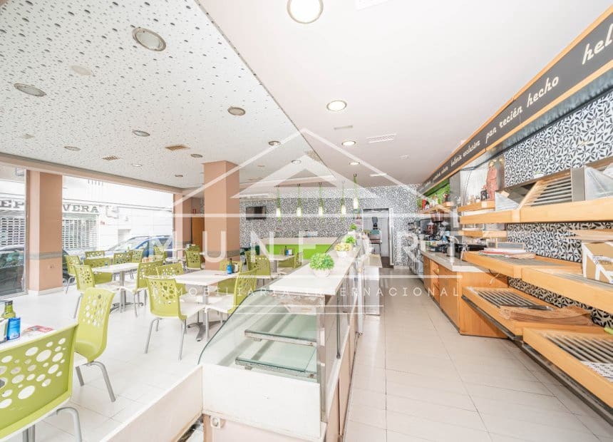 Local Comercial de 2 habitaciones en Lo Pagan en venta - 299.000 € (Ref: 10154121)