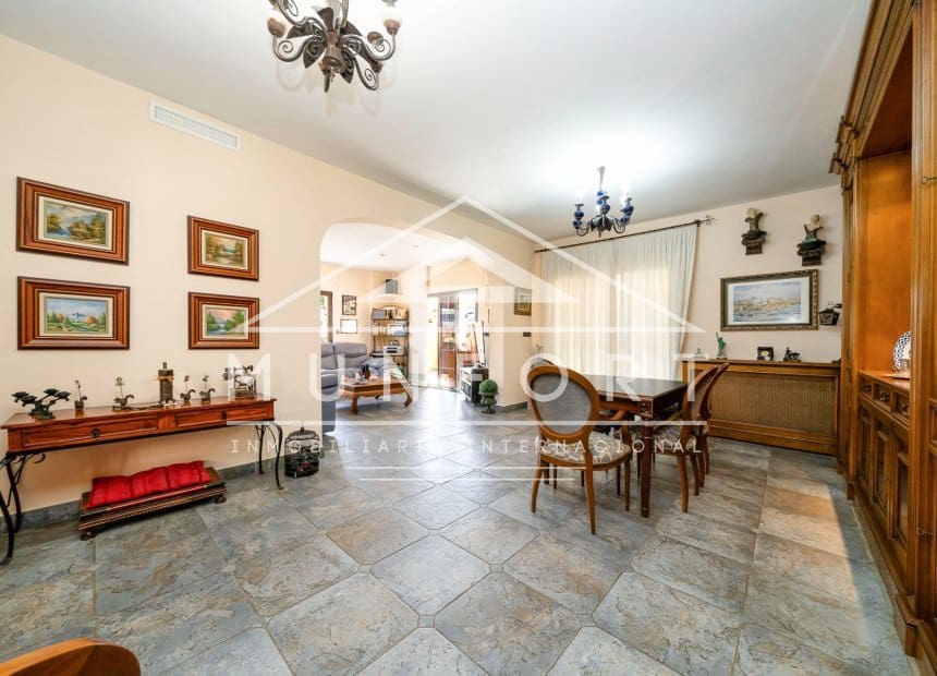 4 sovrum Villa till salu i San Javier med pool garage - 850 000 € (Ref: 10154122)