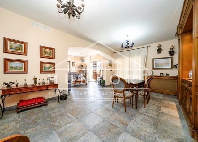 4 sovrum Villa till salu i San Javier med pool garage - 850 000 € (Ref: 10154122)