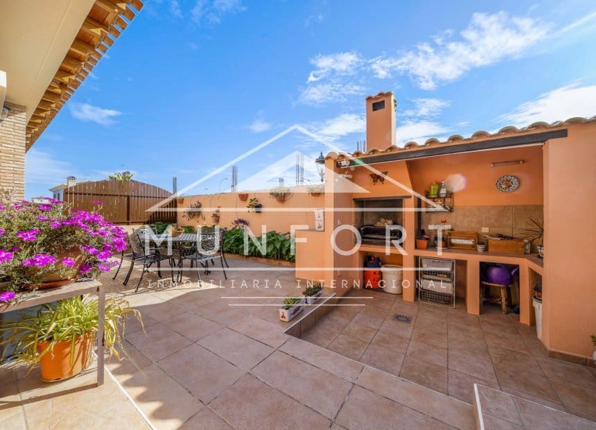 4 sovrum Villa till salu i San Javier med pool garage - 850 000 € (Ref: 10154122)