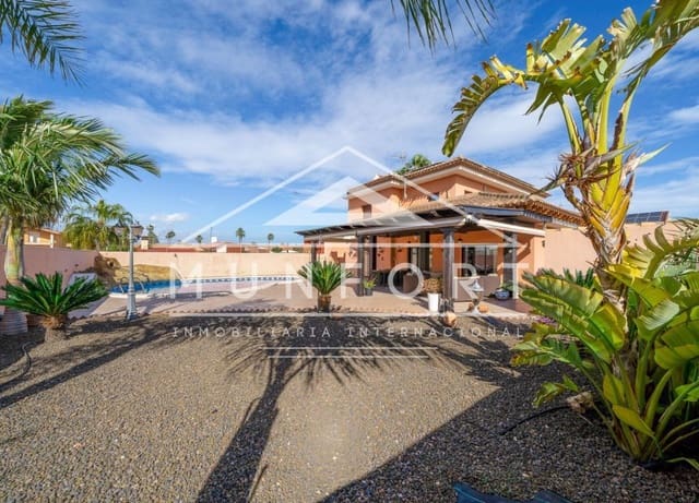 4 sovrum Villa till salu i San Javier med pool garage - 850 000 € (Ref: 10154122)