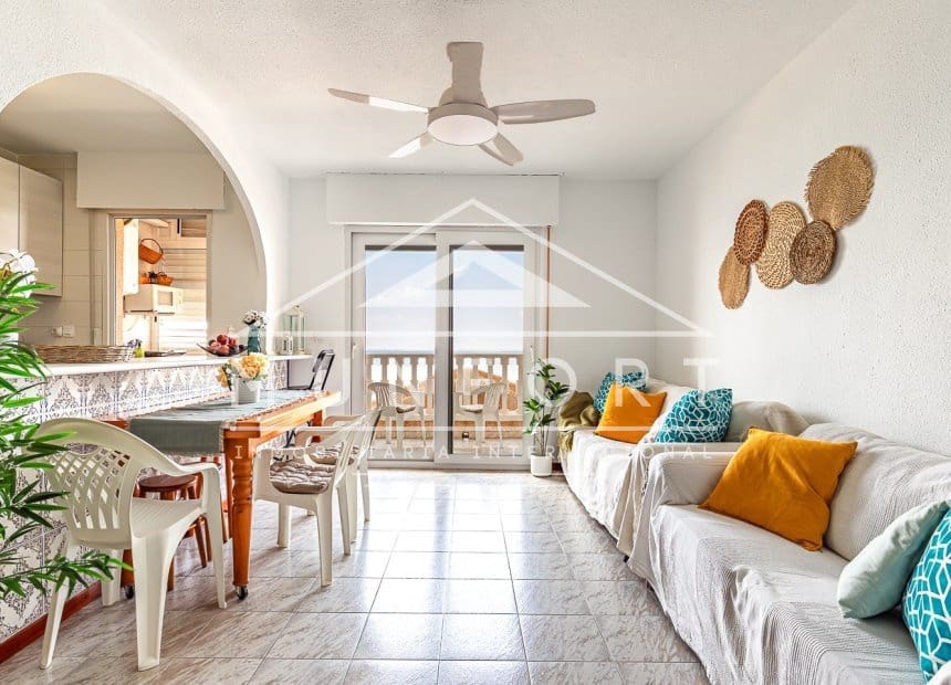 Apartamento de 3 habitaciones en La Manga del Mar Menor en venta con piscina garaje - 259.000 € (Ref: 10154123)