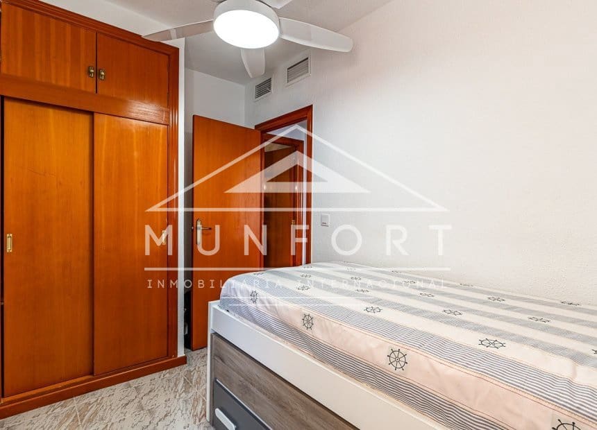 Apartamento de 3 habitaciones en La Manga del Mar Menor en venta con piscina garaje - 259.000 € (Ref: 10154123)