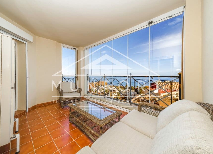 3 makuuhuone Huoneisto myytävänä paikassa Torrevieja mukana uima-altaan - 359 000 € (Ref: 10155887)