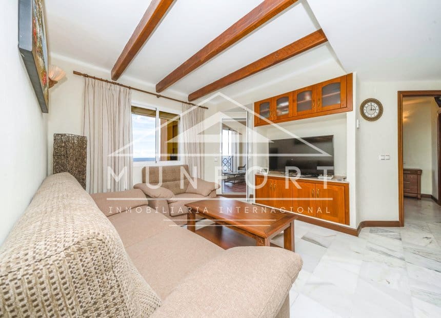 3 makuuhuone Huoneisto myytävänä paikassa Torrevieja mukana uima-altaan - 359 000 € (Ref: 10155887)