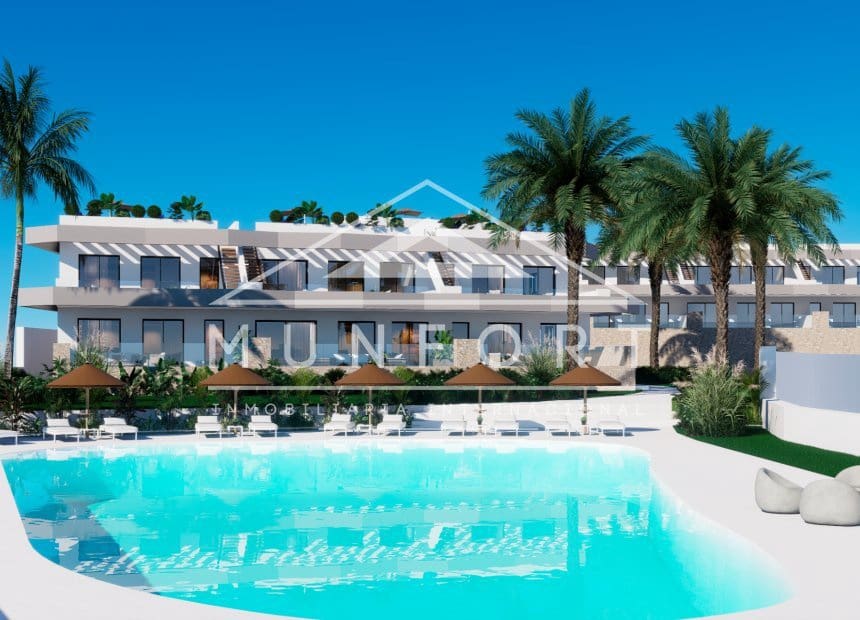 3 quarto Bungalow para venda em Finestrat com piscina - 452 900 € (Ref: 10155894)
