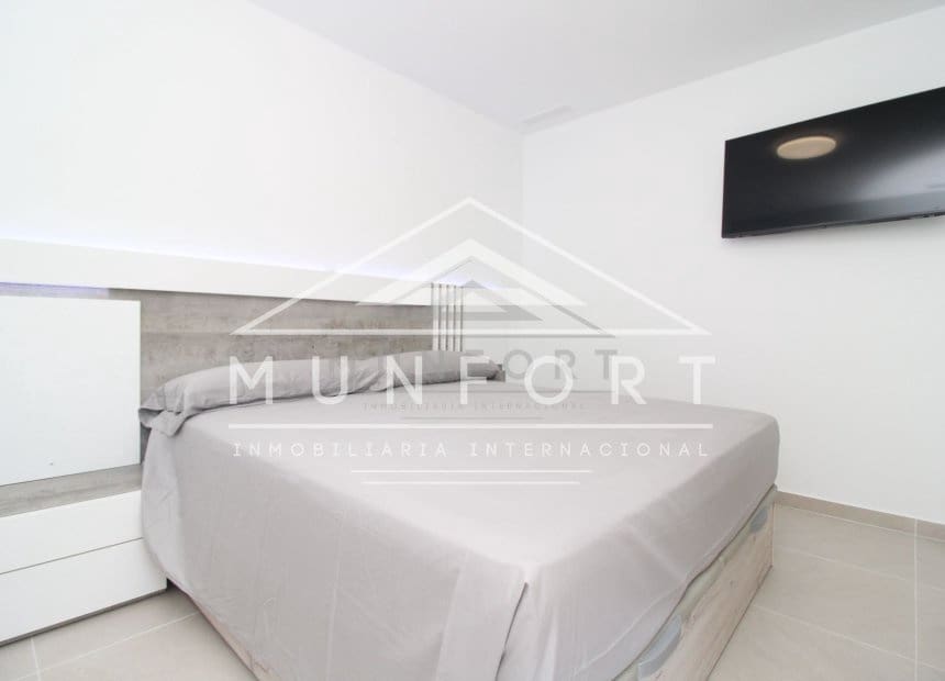 2 bedroom Bungalow for sale in San Pedro del Pinatar with pool - € 239,900 (Ref: 10156184)