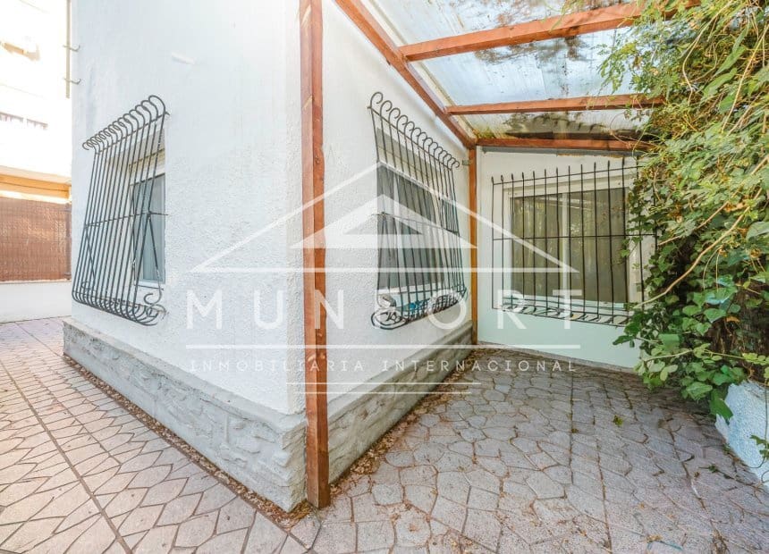 7 slaapkamer Villa te koop in Los Cuarteros met garage - € 1.289.000 (Ref: 10156800)