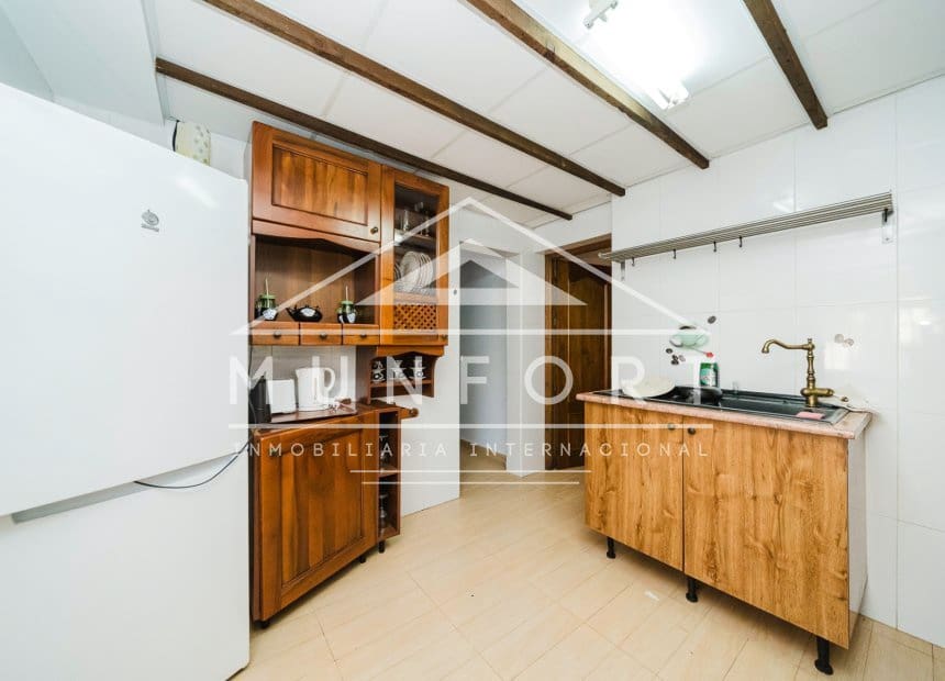 7 slaapkamer Villa te koop in Los Cuarteros met garage - € 1.289.000 (Ref: 10156800)