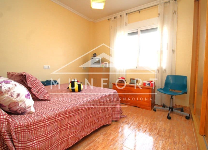 4 bedroom Townhouse for sale in Los Alcazares with garage - € 269,900 (Ref: 10156805)