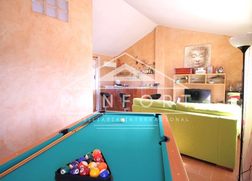 4 bedroom Townhouse for sale in Los Alcazares with garage - € 269,900 (Ref: 10156805)