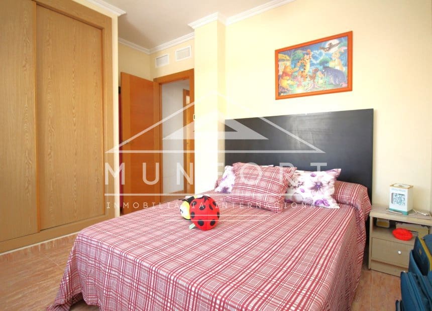 4 bedroom Townhouse for sale in Los Alcazares with garage - € 269,900 (Ref: 10156805)