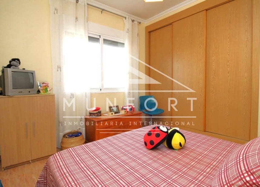 4 bedroom Townhouse for sale in Los Alcazares with garage - € 269,900 (Ref: 10156805)