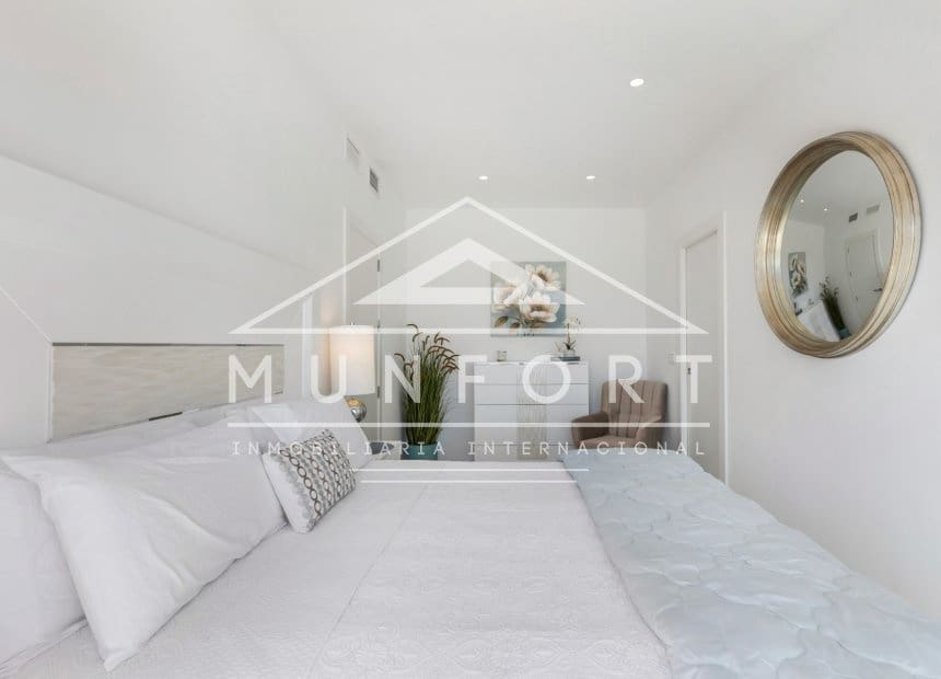 2 chambre Villa/Maison à vendre à Los Alcazares avec piscine garage - 439 000 € (Ref: 10158125)
