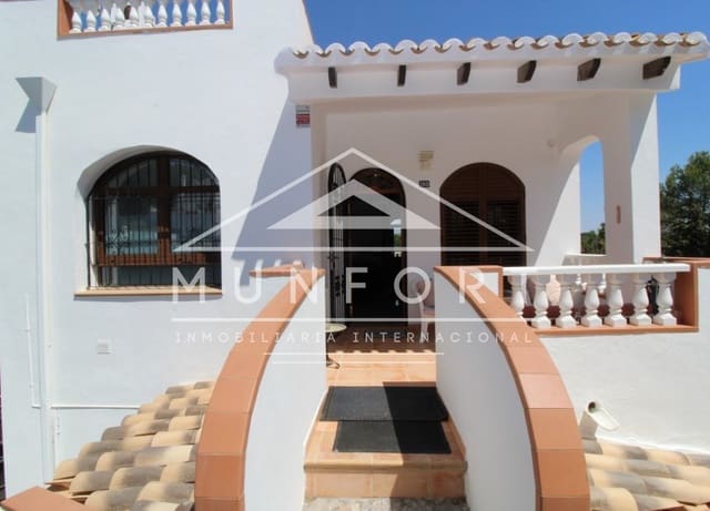 4 soveværelse Villa til salg i Villamartin, Orihuela med swimmingpool garage - € 700.000 (Ref: 10158347)