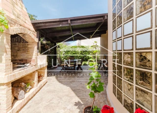 5 soveværelse Villa til salg i Cañada del Molino, Torrevieja med swimmingpool garage - € 950.000 (Ref: 10158353)