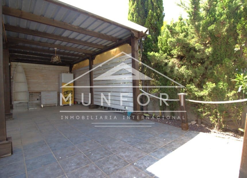 5 bedroom Villa for sale in La Manga del Mar Menor with pool - € 685,000 (Ref: 10159987)
