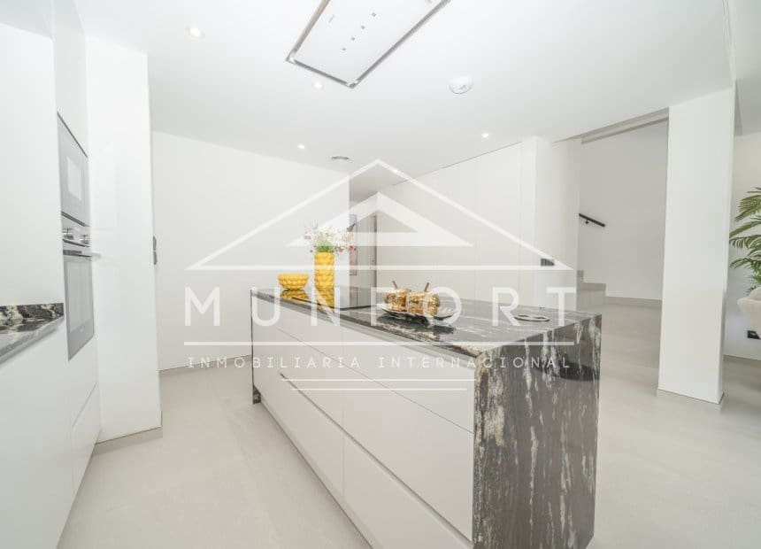 Chalet de 3 habitaciones en San Pedro del Pinatar en venta con piscina garaje - 489.000 € (Ref: 10160109)