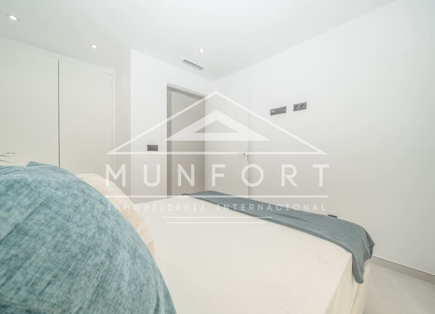 Chalet de 3 habitaciones en San Pedro del Pinatar en venta con piscina garaje - 489.000 € (Ref: 10160109)